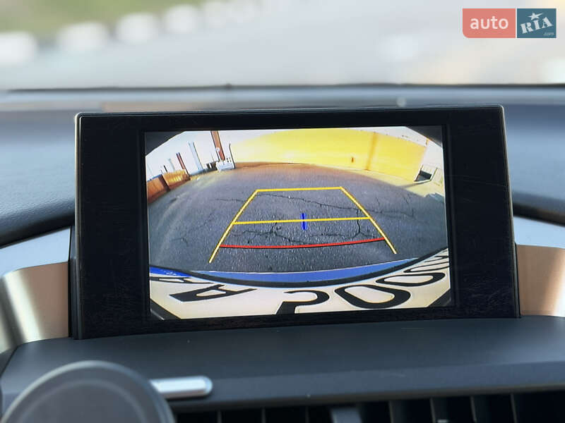 Внедорожник / Кроссовер Lexus NX 2016 в Киеве