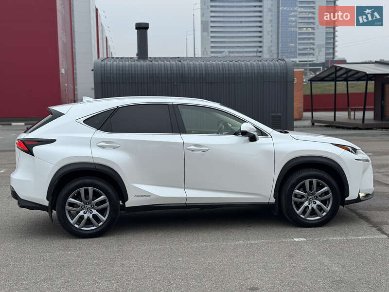 Внедорожник / Кроссовер Lexus NX 2015 в Киеве