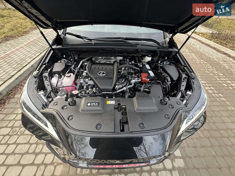 Внедорожник / Кроссовер Lexus NX 2025 в Львове