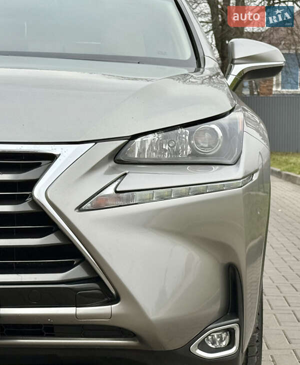 Внедорожник / Кроссовер Lexus NX 2017 в Житомире