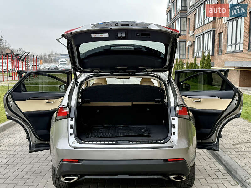 Внедорожник / Кроссовер Lexus NX 2017 в Житомире