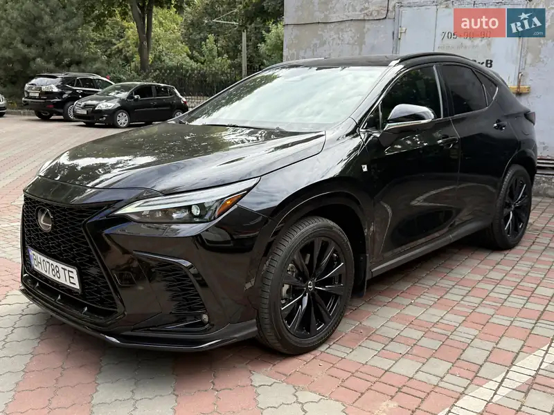 Lexus NX 2022