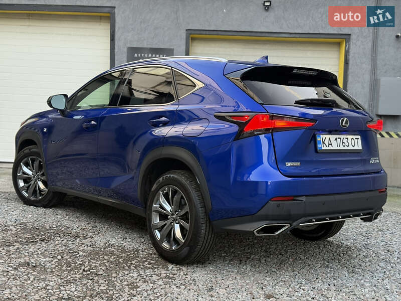 Lexus NX 2019
