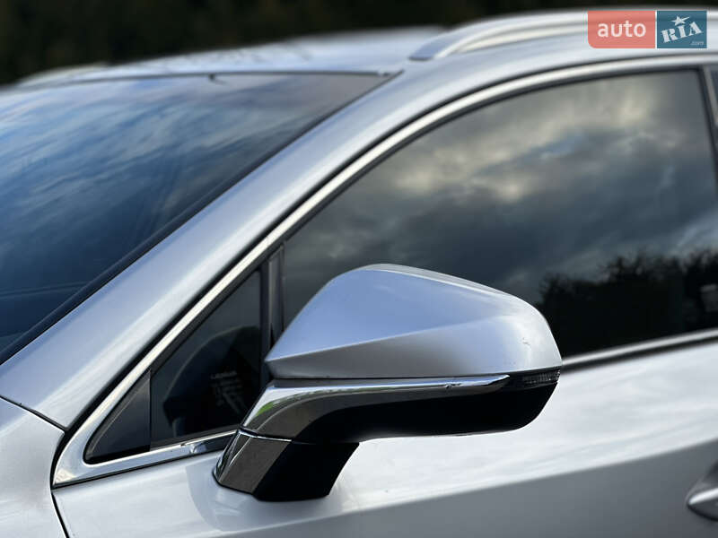 Внедорожник / Кроссовер Lexus NX 2015 в Дрогобыче