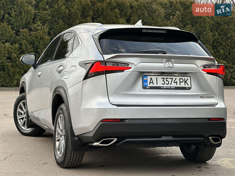 Внедорожник / Кроссовер Lexus NX 2015 в Дрогобыче