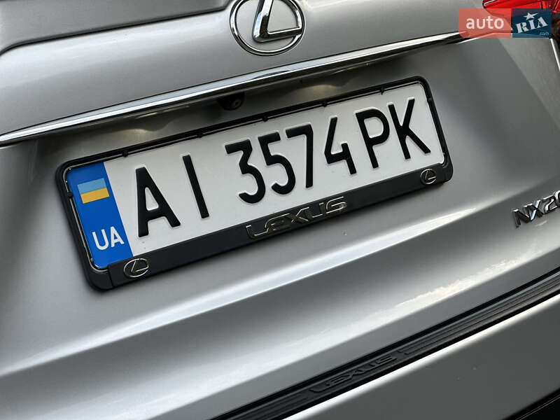 Внедорожник / Кроссовер Lexus NX 2015 в Дрогобыче