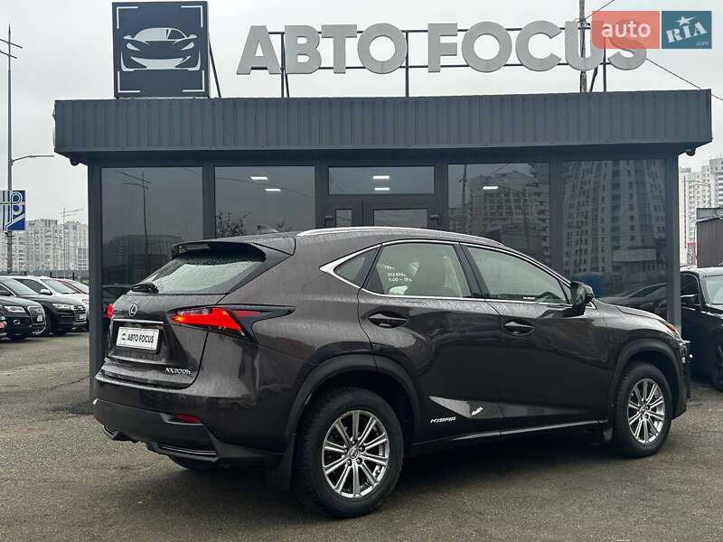 Внедорожник / Кроссовер Lexus NX 2015 в Киеве