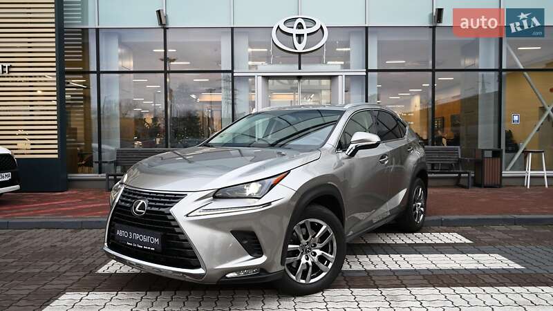 Lexus NX 2019