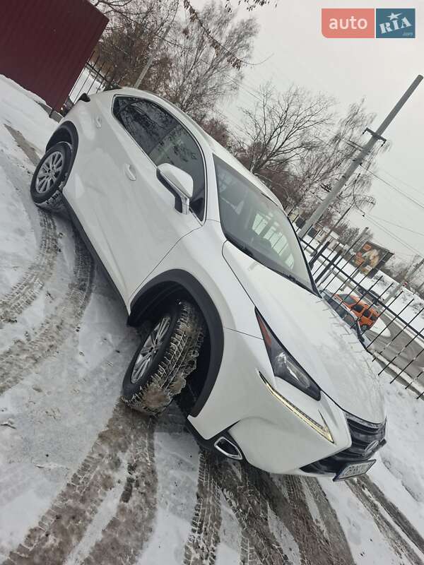 Внедорожник / Кроссовер Lexus NX 2017 в Чернигове