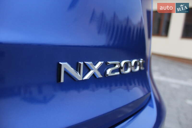 Позашляховик / Кросовер Lexus NX 2016 в Трускавці