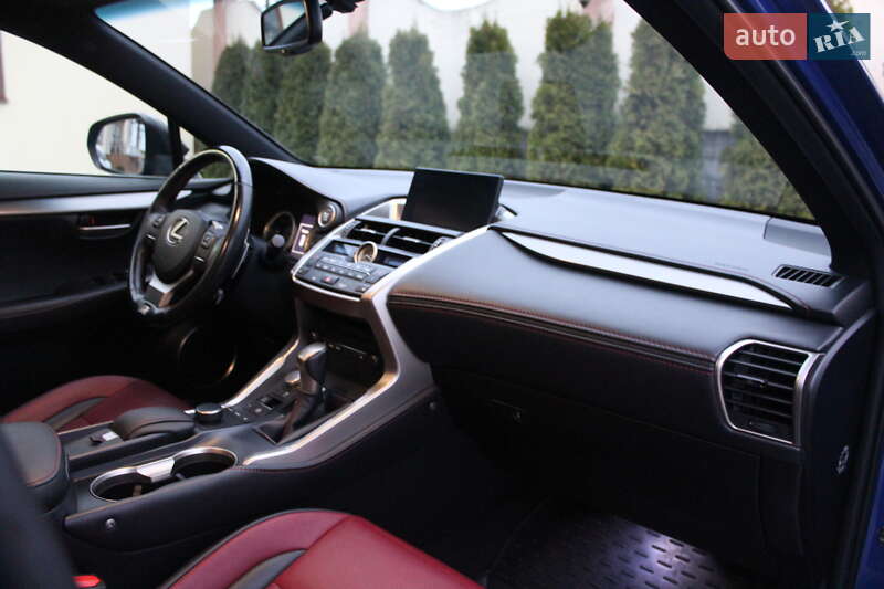 Позашляховик / Кросовер Lexus NX 2016 в Трускавці