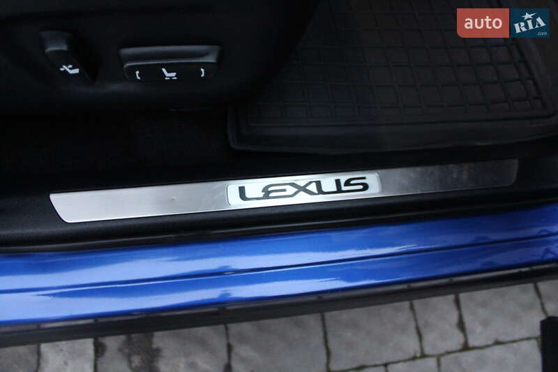 Позашляховик / Кросовер Lexus NX 2016 в Трускавці