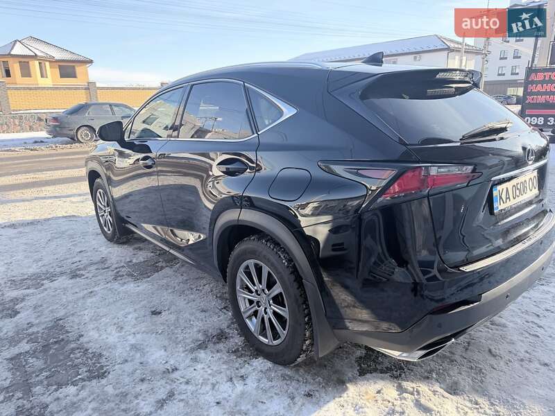Внедорожник / Кроссовер Lexus NX 2017 в Киеве