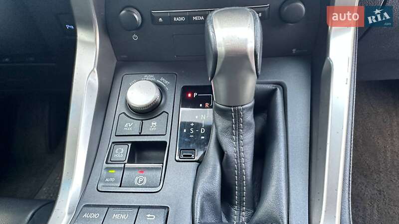 Позашляховик / Кросовер Lexus NX 2014 в Хмельницькому фото 21 Позашляховик / Кросовер Lexus NX 2014 в Хмельницькому