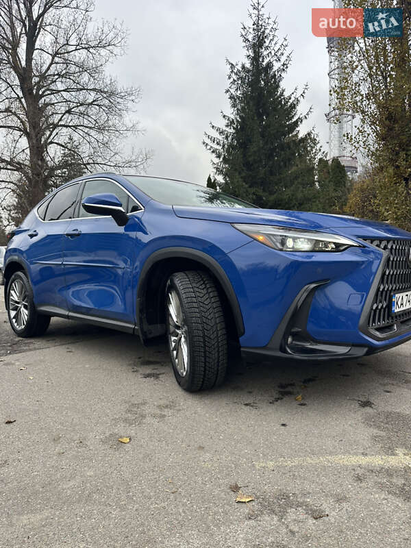 Внедорожник / Кроссовер Lexus NX 2022 в Киеве