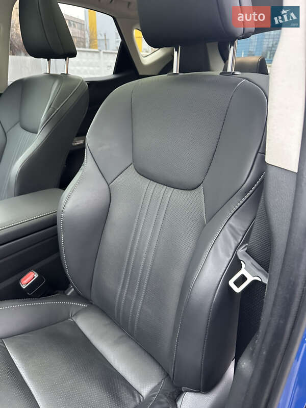 Внедорожник / Кроссовер Lexus NX 2022 в Киеве