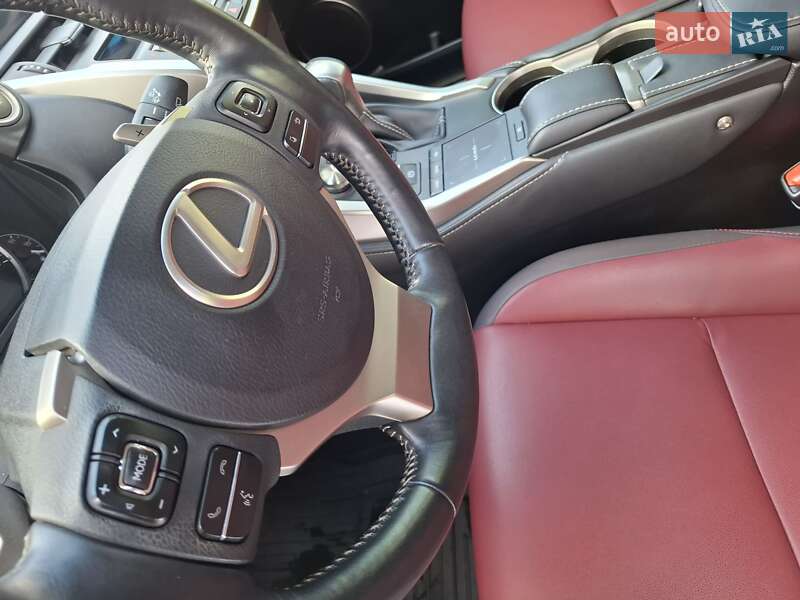 Внедорожник / Кроссовер Lexus NX 2019 в Краснограде