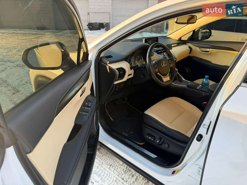 Внедорожник / Кроссовер Lexus NX 2019 в Одессе