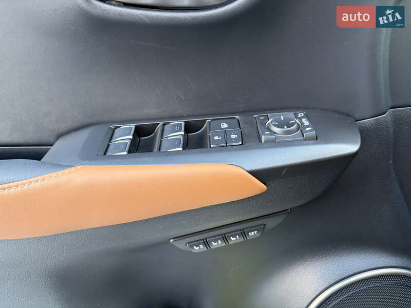 Внедорожник / Кроссовер Lexus NX 2020 в Харькове