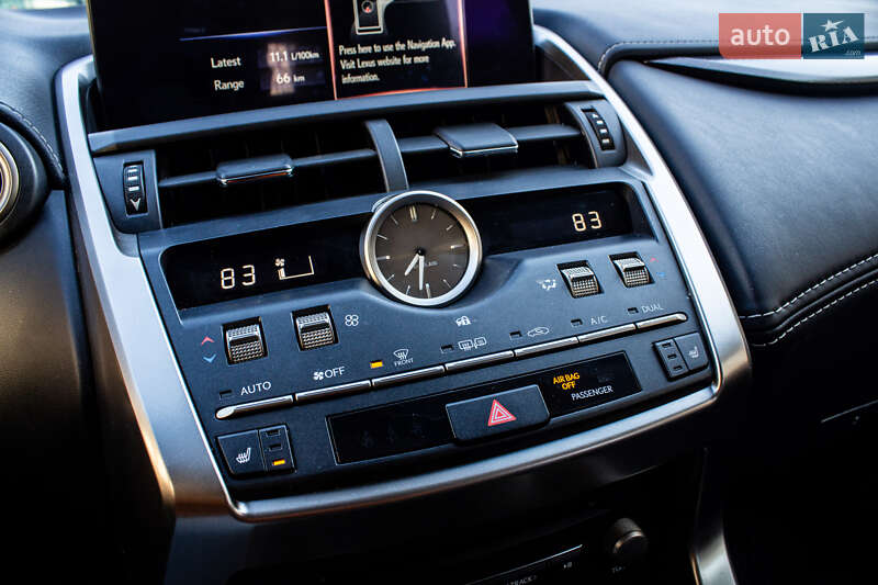 Внедорожник / Кроссовер Lexus NX 2018 в Львове