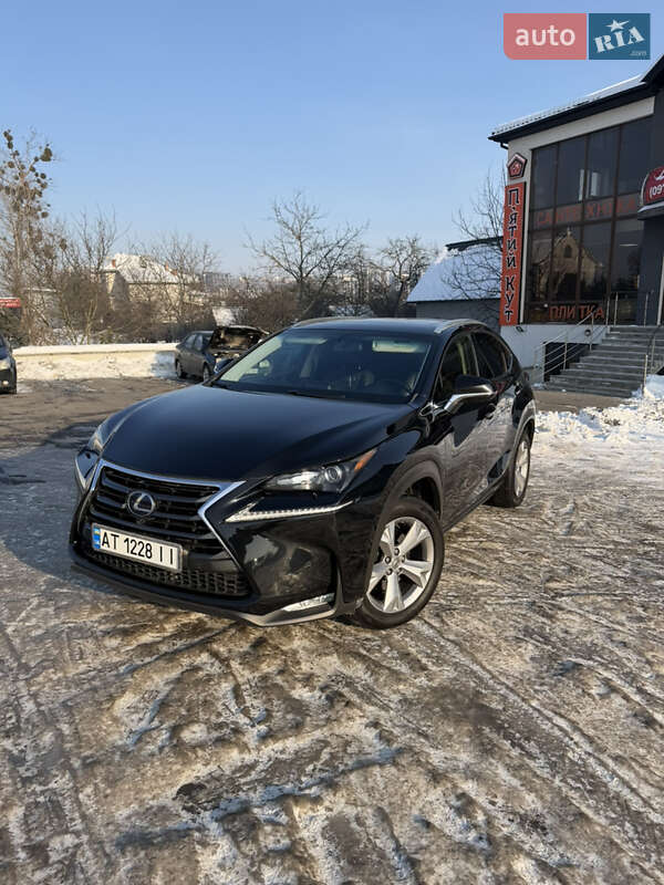 Позашляховик / Кросовер Lexus NX 2016 в Івано-Франківську