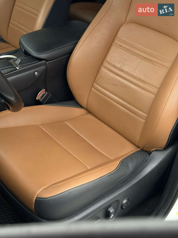 Позашляховик / Кросовер Lexus NX 2018 в Кривому Розі