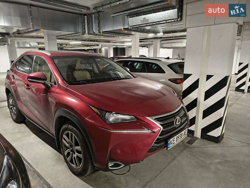 Lexus NX 2015