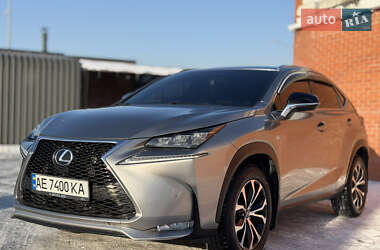 Внедорожник / Кроссовер Lexus NX 2015 в Киеве