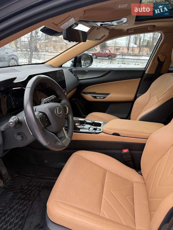 Позашляховик / Кросовер Lexus NX 2025 в Одесі