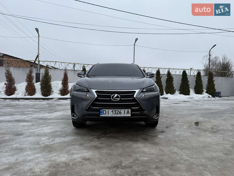 Позашляховик / Кросовер Lexus NX 2015 в Ромнах