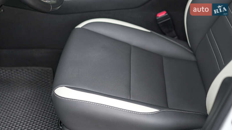 Позашляховик / Кросовер Lexus NX 2020 в Львові фото 17 Позашляховик / Кросовер Lexus NX 2020 в Львові