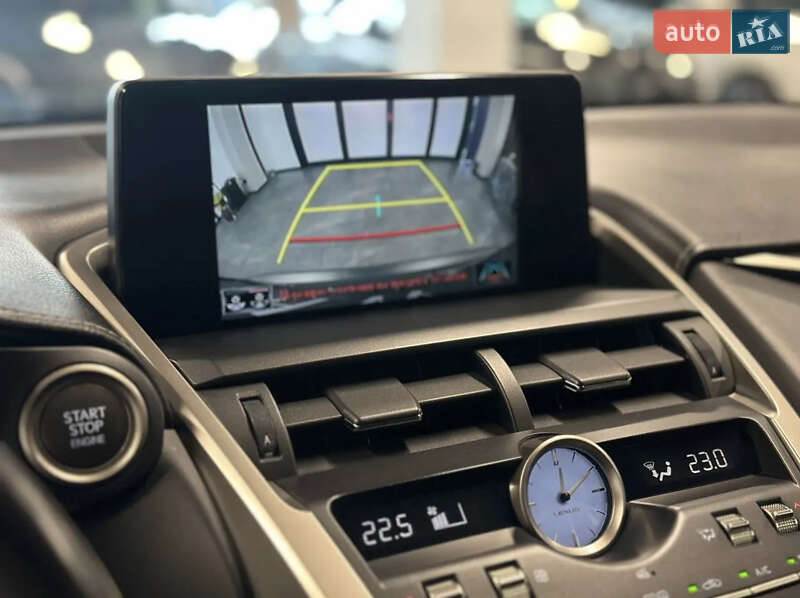 Позашляховик / Кросовер Lexus NX 2019 в Ужгороді