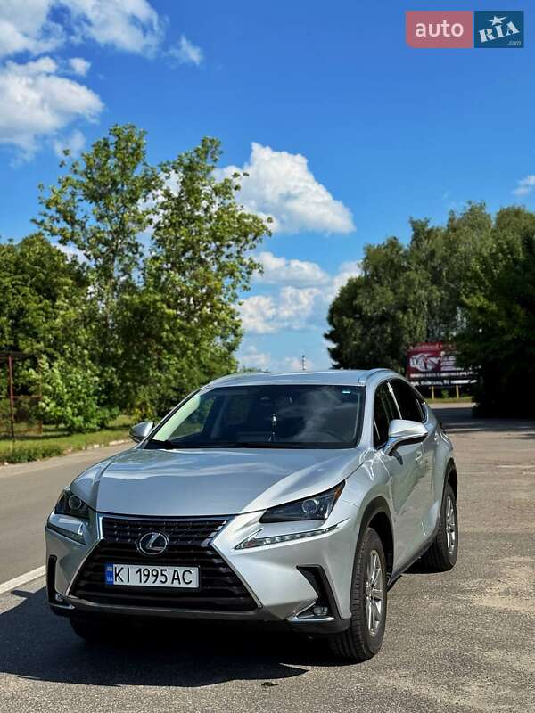 Lexus NX 2017