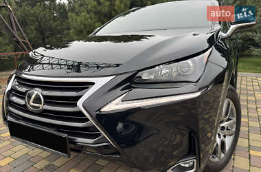 Позашляховик / Кросовер Lexus NX 2016 в Дніпрі