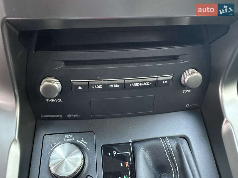 Позашляховик / Кросовер Lexus NX 2019 в Києві