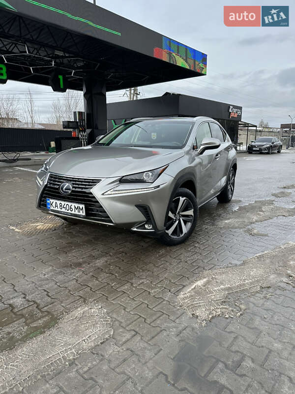 Lexus NX 2018