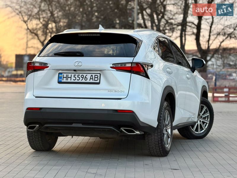 Внедорожник / Кроссовер Lexus NX 2016 в Одессе
