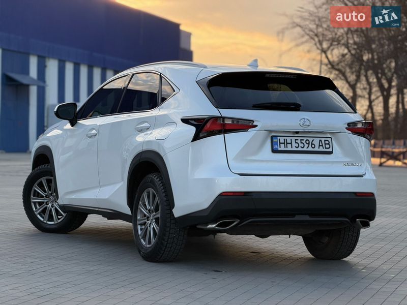 Внедорожник / Кроссовер Lexus NX 2016 в Одессе