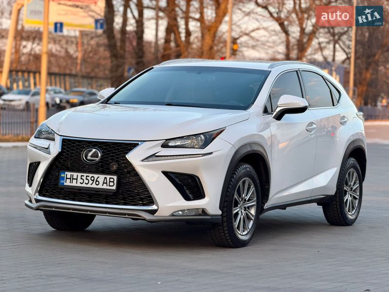 Внедорожник / Кроссовер Lexus NX 2016 в Одессе