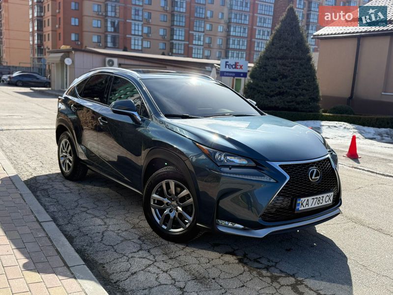 Позашляховик / Кросовер Lexus NX 2015 в Дніпрі