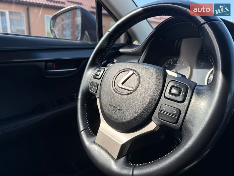 Позашляховик / Кросовер Lexus NX 2015 в Дніпрі