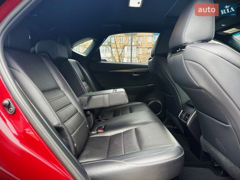 Внедорожник / Кроссовер Lexus NX 2017 в Киеве