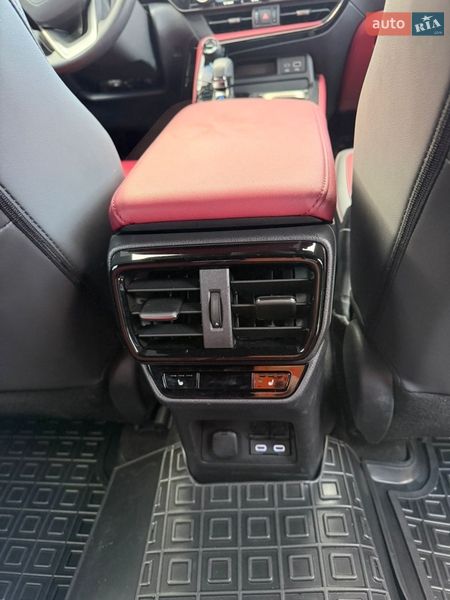 Позашляховик / Кросовер Lexus NX 2024 в Харкові