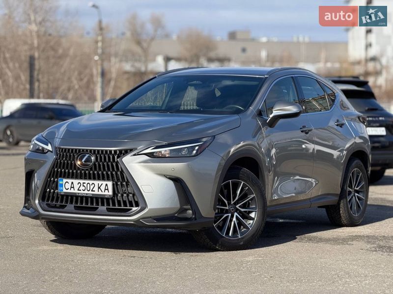 Lexus NX 2022