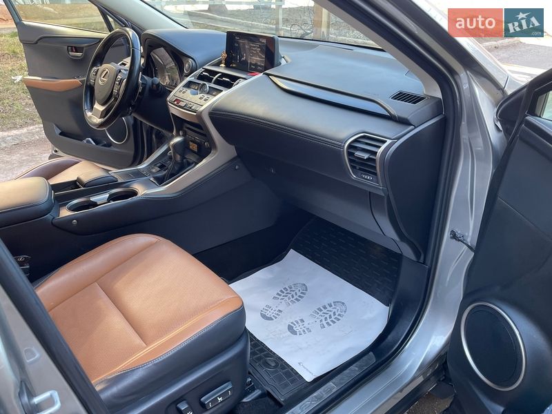 Позашляховик / Кросовер Lexus NX 2018 в Вінниці