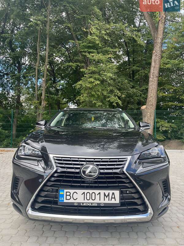 Внедорожник / Кроссовер Lexus NX 2017 в Львове