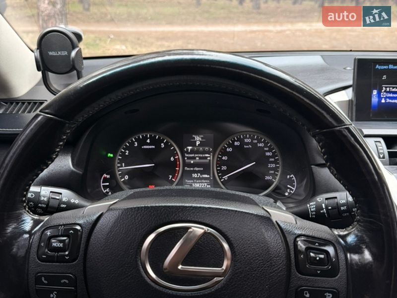 Позашляховик / Кросовер Lexus NX 2017 в Кам'янському