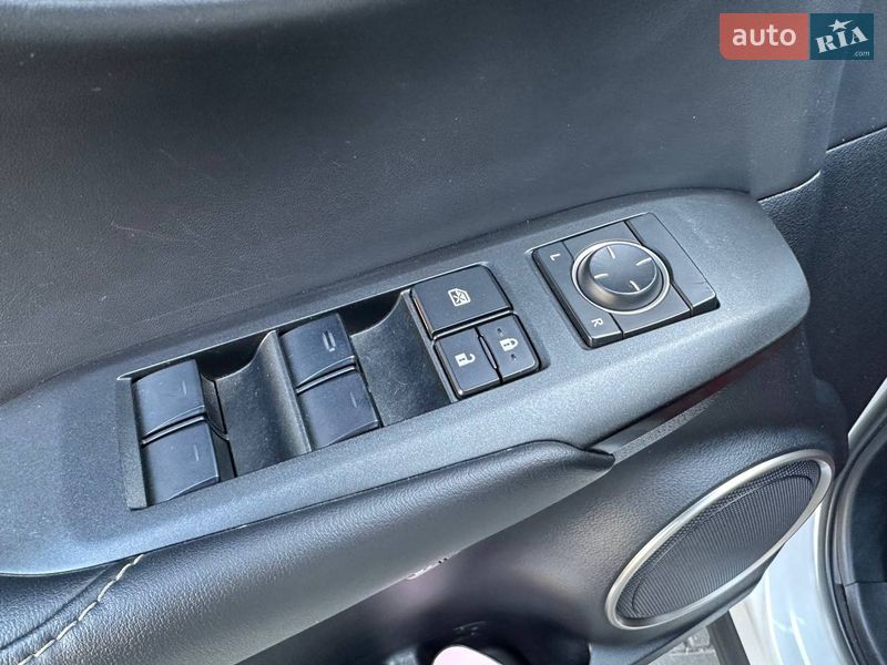 Внедорожник / Кроссовер Lexus NX 2017 в Днепре фото 13 Внедорожник / Кроссовер Lexus NX 2017 в Днепре