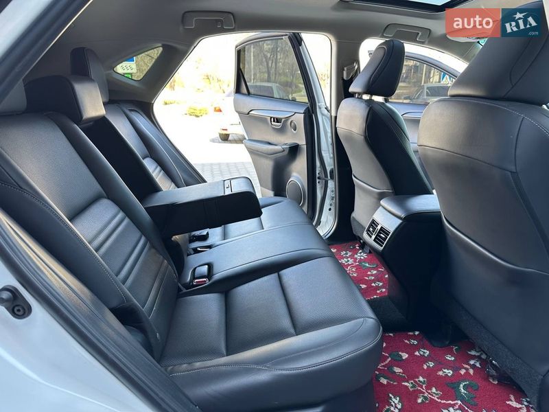 Внедорожник / Кроссовер Lexus NX 2017 в Днепре фото 28 Внедорожник / Кроссовер Lexus NX 2017 в Днепре
