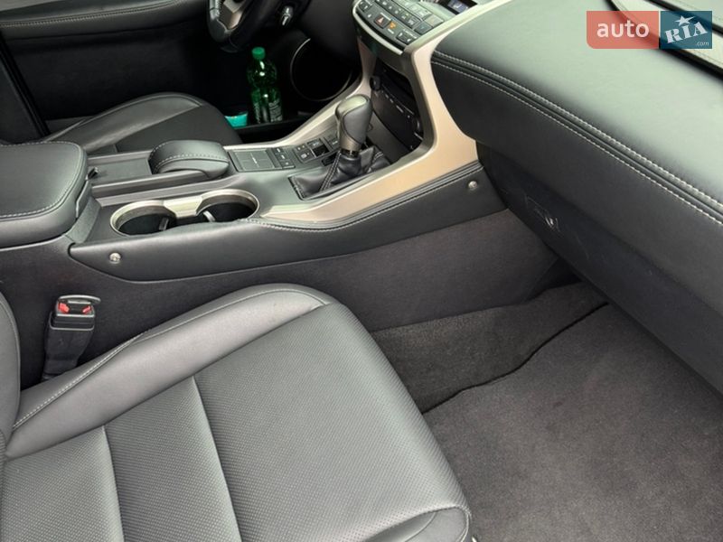 Внедорожник / Кроссовер Lexus NX 2016 в Днепре фото 36 Внедорожник / Кроссовер Lexus NX 2016 в Днепре